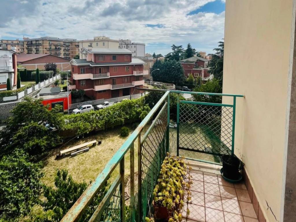 Appartamento a Viterbo in Via Monte Pertica - Foto 2