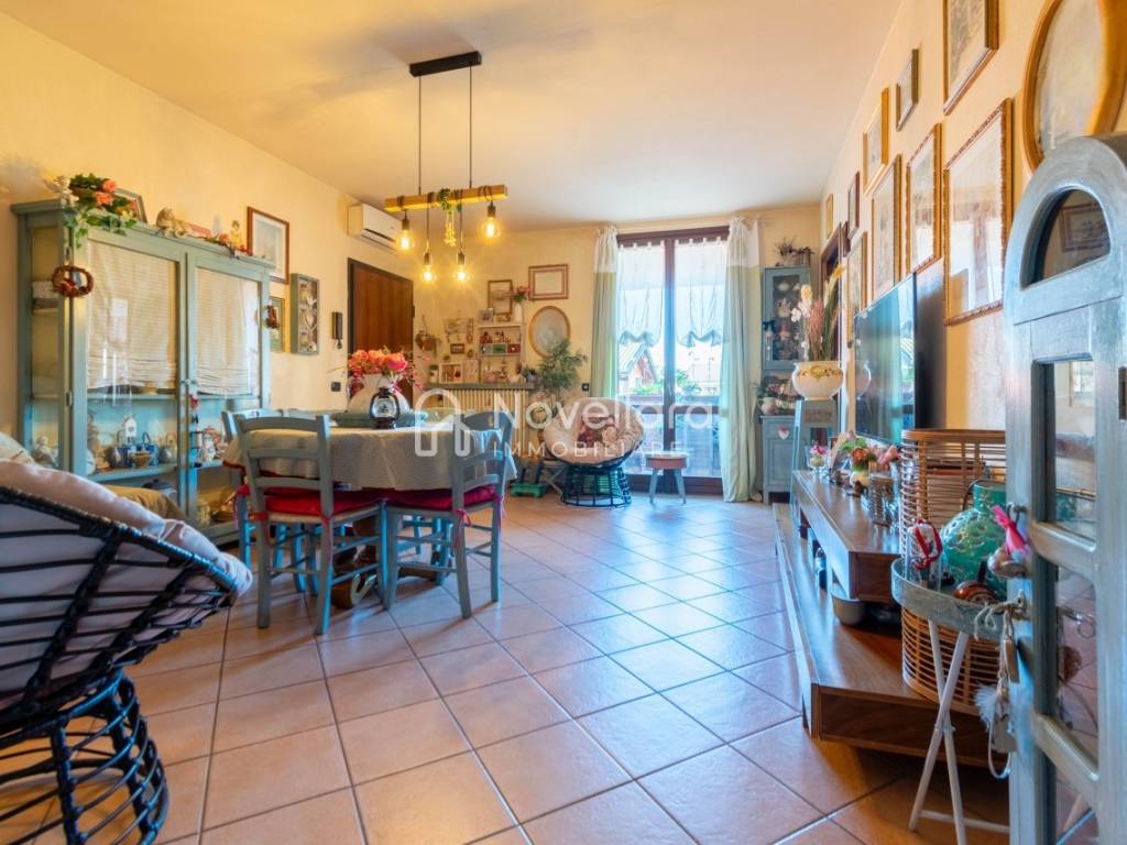 Appartamento a Novellara in Corso Giuseppe Garibaldi, 2 - Foto 5