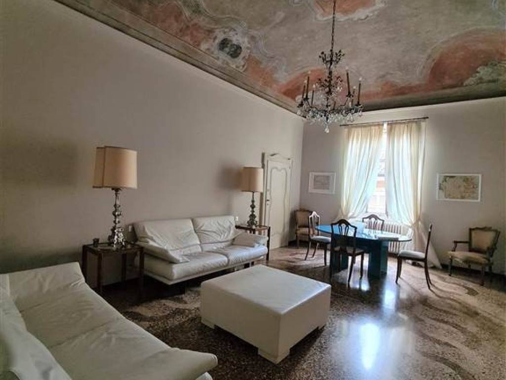Appartamento a Piacenza in Via Santa Franca - Foto 2