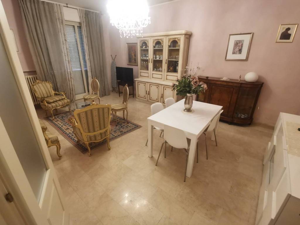 Appartamento a Pesaro in Viale Cesare Battisti - Foto 2