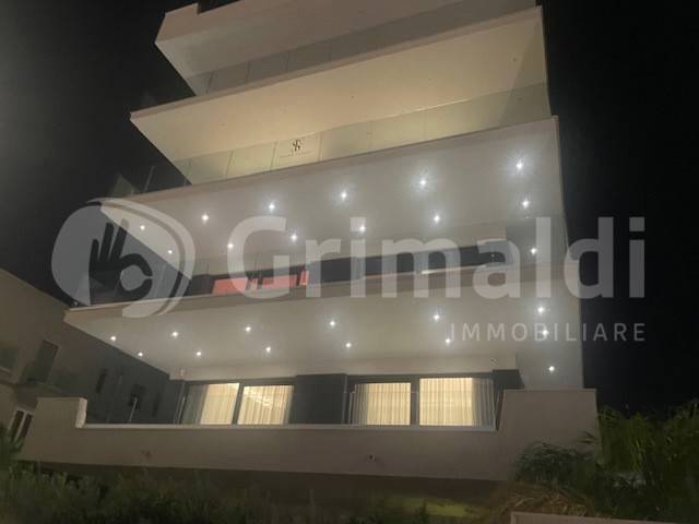 Appartamento a Trani in LUNGOMARE CRISTOFORO COLOMBO, 138 - Foto 5