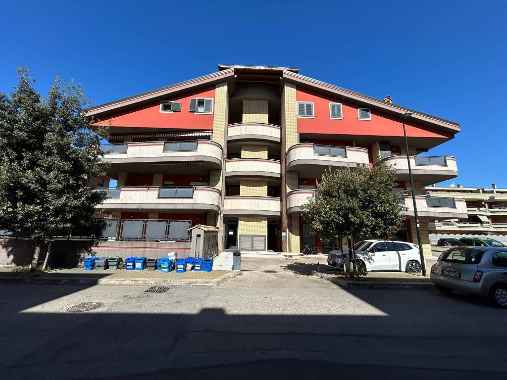 Appartamento a Aprilia in Via Bulgaria - Foto 3