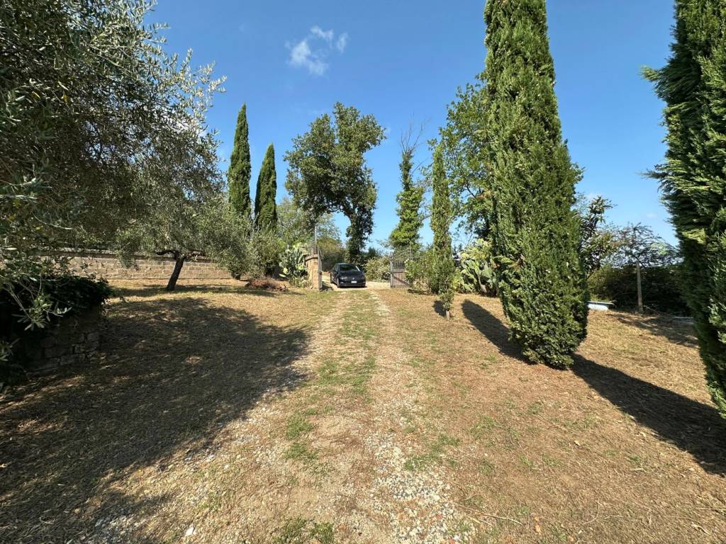 Villa a Civita castellana in Via Cipollini , 38 - Foto 2