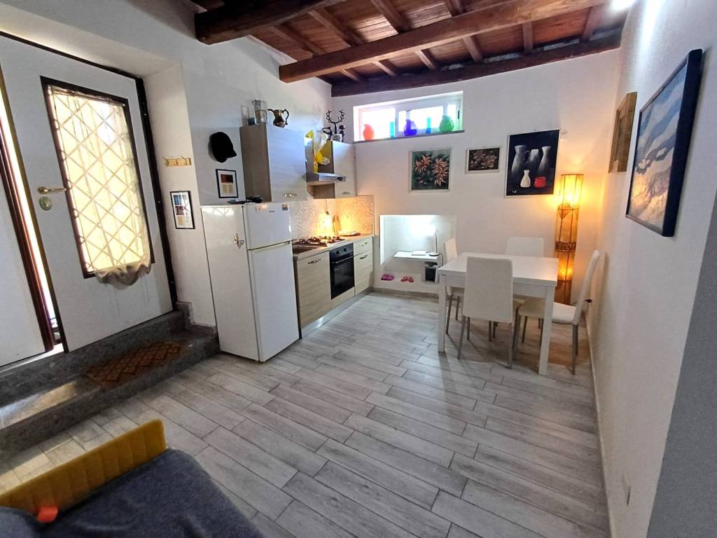 Appartamento a Caprarola in Via Giuseppe Vincenzi - Foto 3