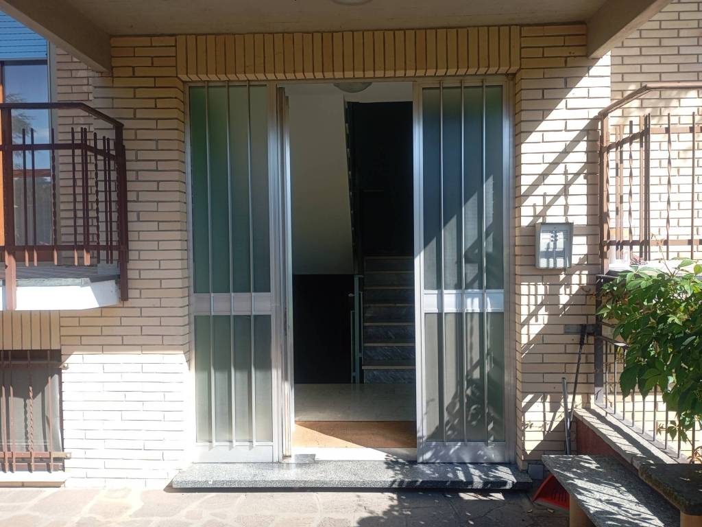 Appartamento a Chignolo d'isola in Via 25 Aprile, 36 - Foto 2