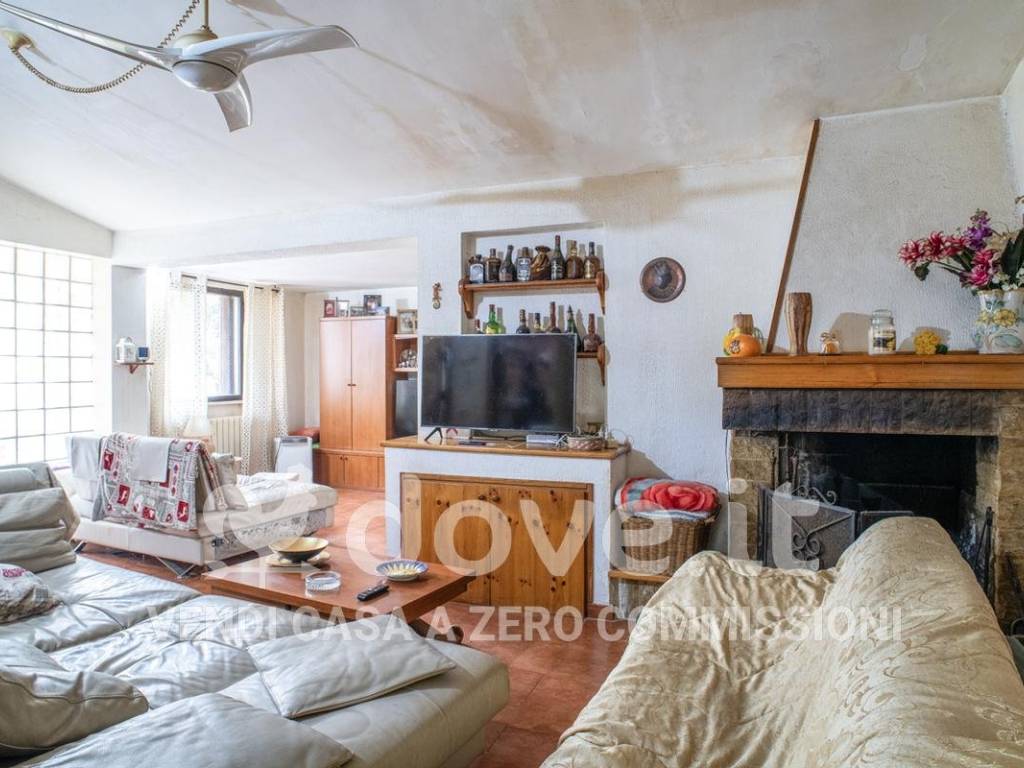 Villa a Taranto in Via Delfini, 13 - Foto 2