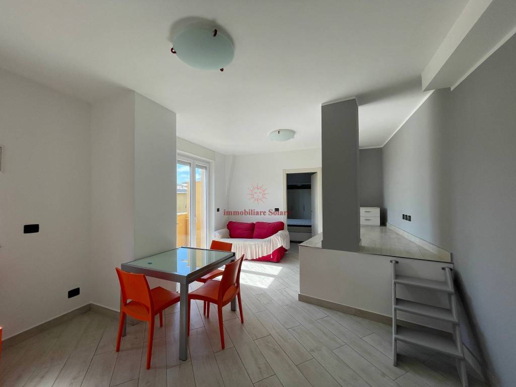 Appartamento a Varazze in Via Padre Lorenzo Piazza, 30 - Foto 5