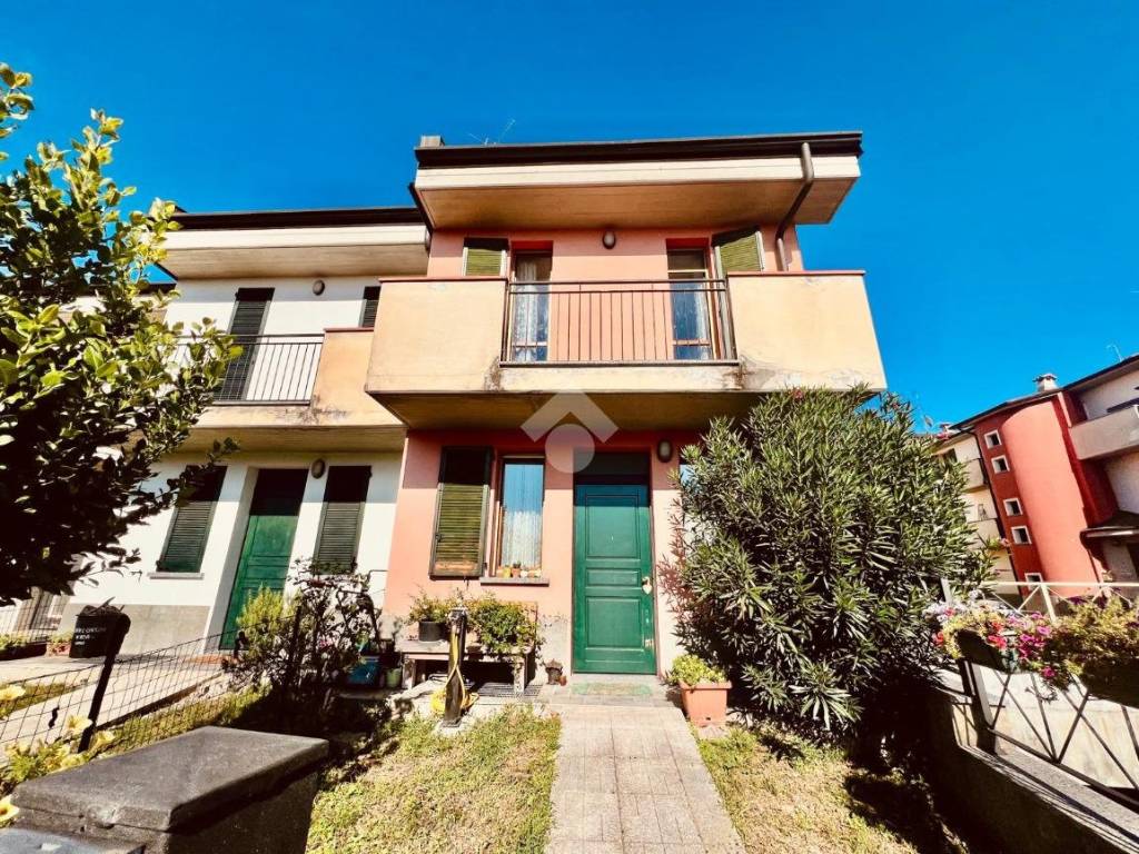 Villetta a schiera a Fornovo san giovanni in Via S. Vitale, 16 - Foto 2