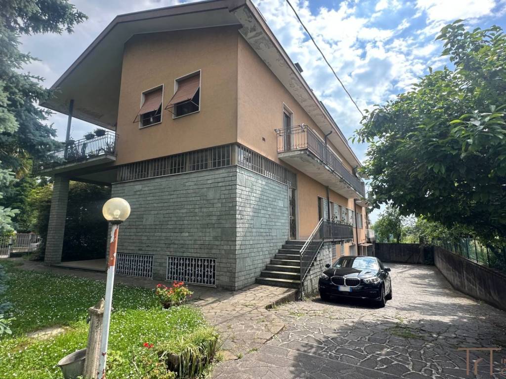 Casa indipendente a Orio al serio in Via Papa Giovanni XXIII - Foto 4