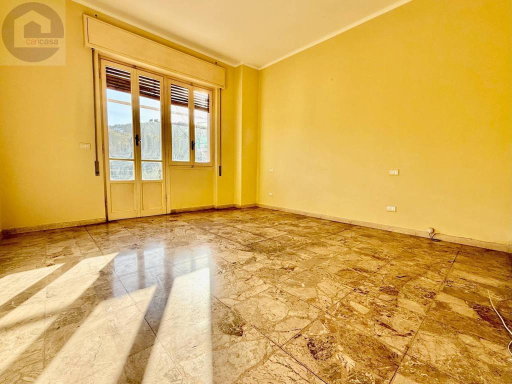 Appartamento a Imperia in Via Caramagna, 117 - Foto 2