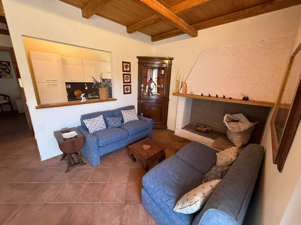 Appartamento a Tolfa in Via Cesare Battisti - Foto 5