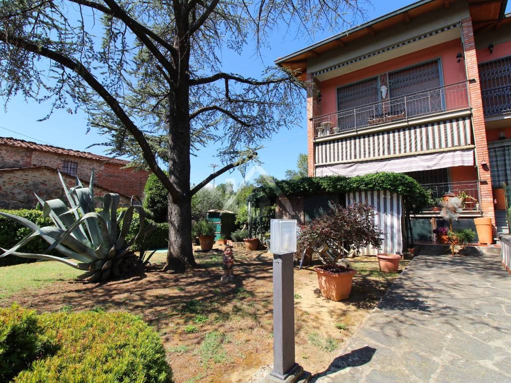 Villa a Altopascio in Via del Cantini, 34 - Foto 2