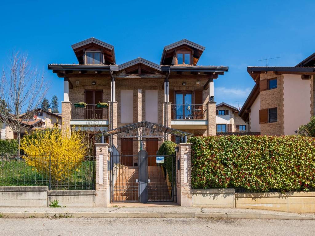 Villa a Pecetto torinese in Piazza Unità d'Italia - Foto 3