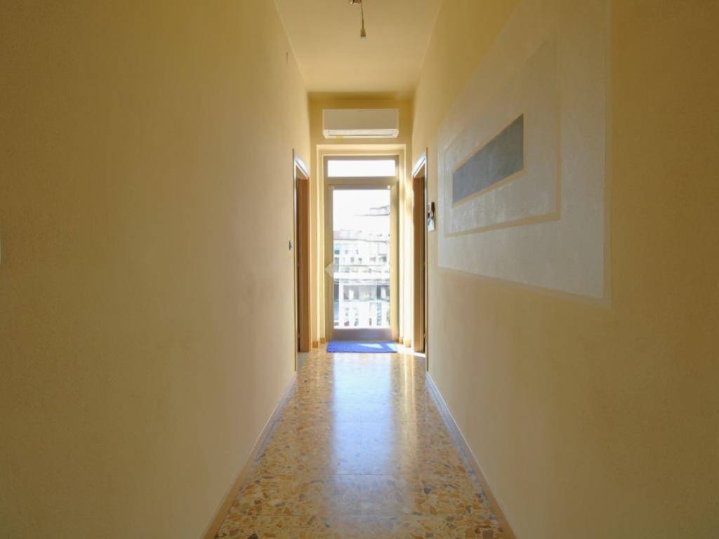Appartamento a Montecchio maggiore in Via Archimede, 36 - Foto 2