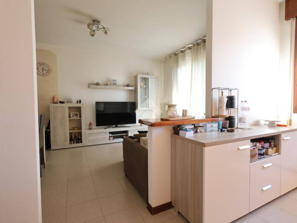 Appartamento a Sandrigo in Via papa giovanni xxiii, 19 - Foto 3