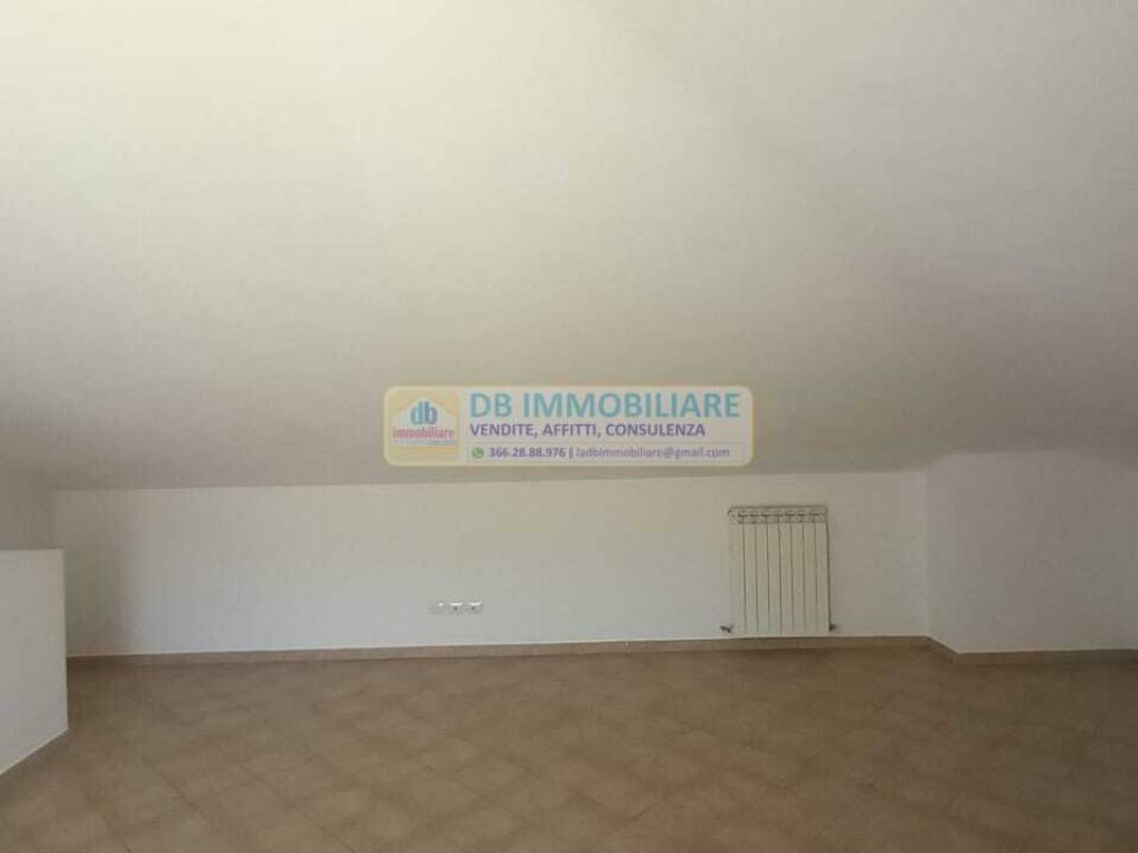 Appartamento a Montevarchi in Via Luigi Galvani, 15 - Foto 2