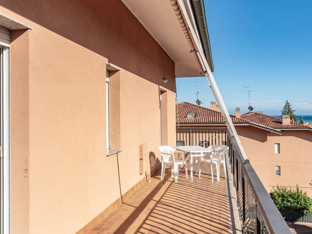 Appartamento a Ceriale in Via della Concordia - Foto 4