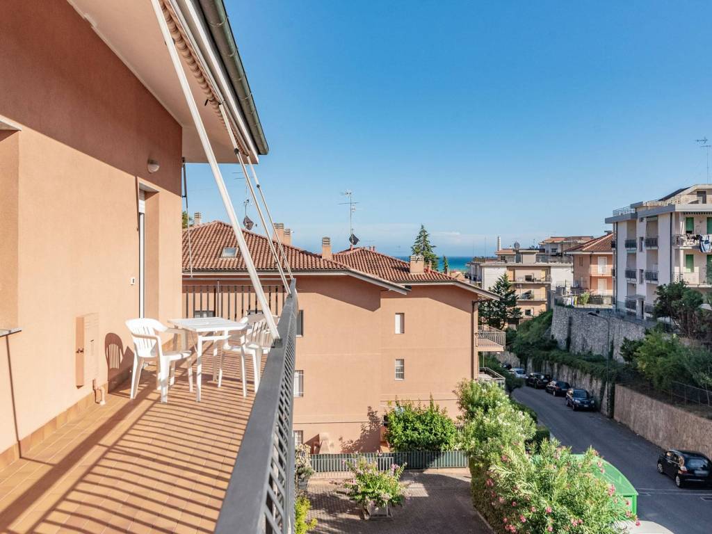 Appartamento a Ceriale in Via della Concordia - Foto 5