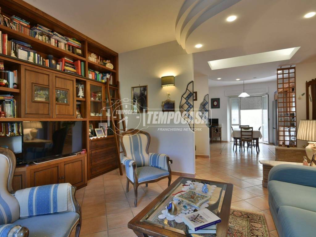 Appartamento a Osimo in Via Gaetano Donizetti - Foto 3