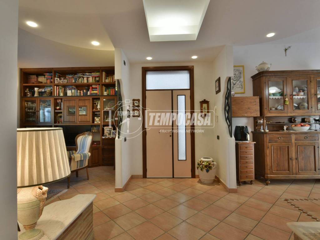 Appartamento a Osimo in Via Gaetano Donizetti - Foto 4
