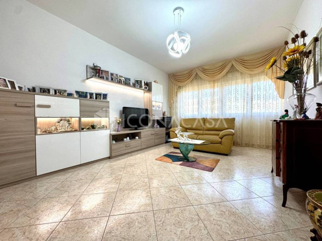 Appartamento a Matera in Via dei Messapi - Foto 4