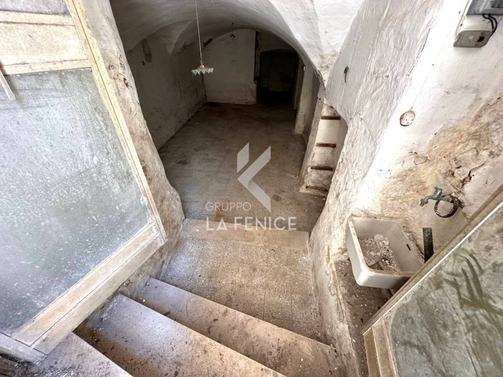 Casa indipendente a Martina franca in via macchiavelli 22 - Foto 4