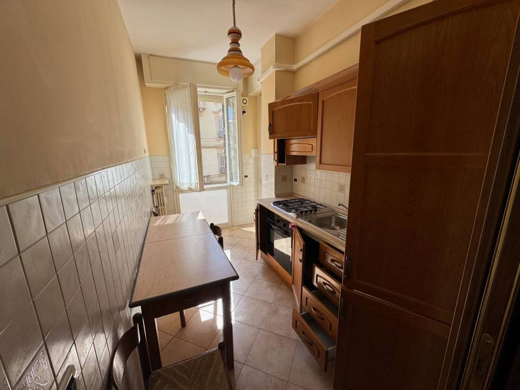 Appartamento a Alessandria in Corso Alfonso La Marmora, 81 - Foto 3
