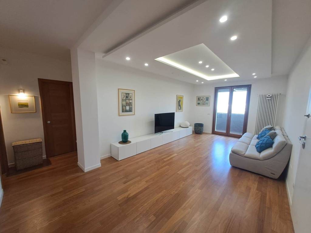Appartamento a Valenzano in Via Martiri di Nassirya, 13 - Foto 4