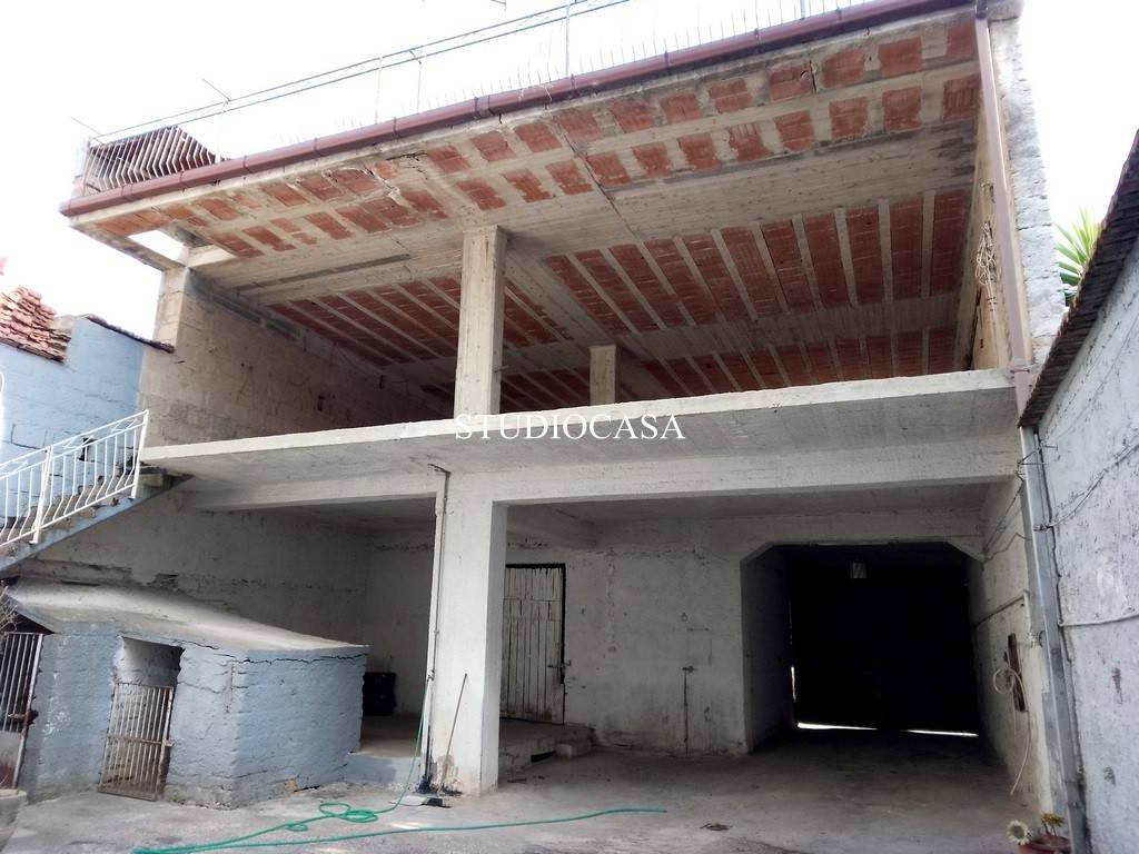 Palazzo / stabile a Marcianise - Foto 5