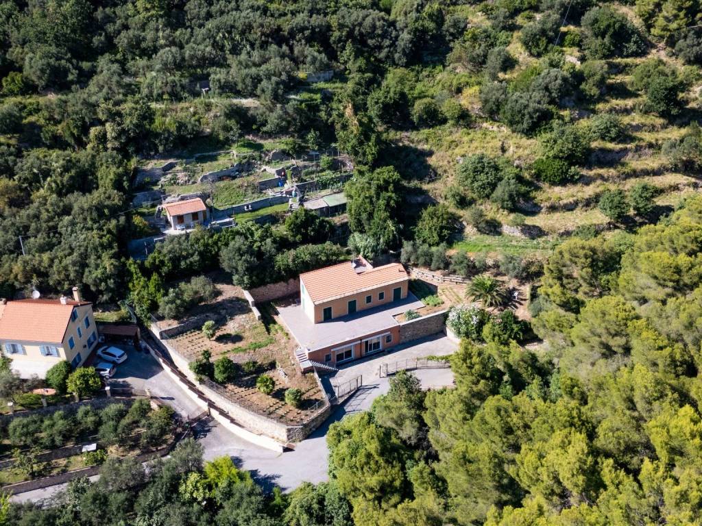 Villa a Spotorno in Via Antica Romana - Foto 3