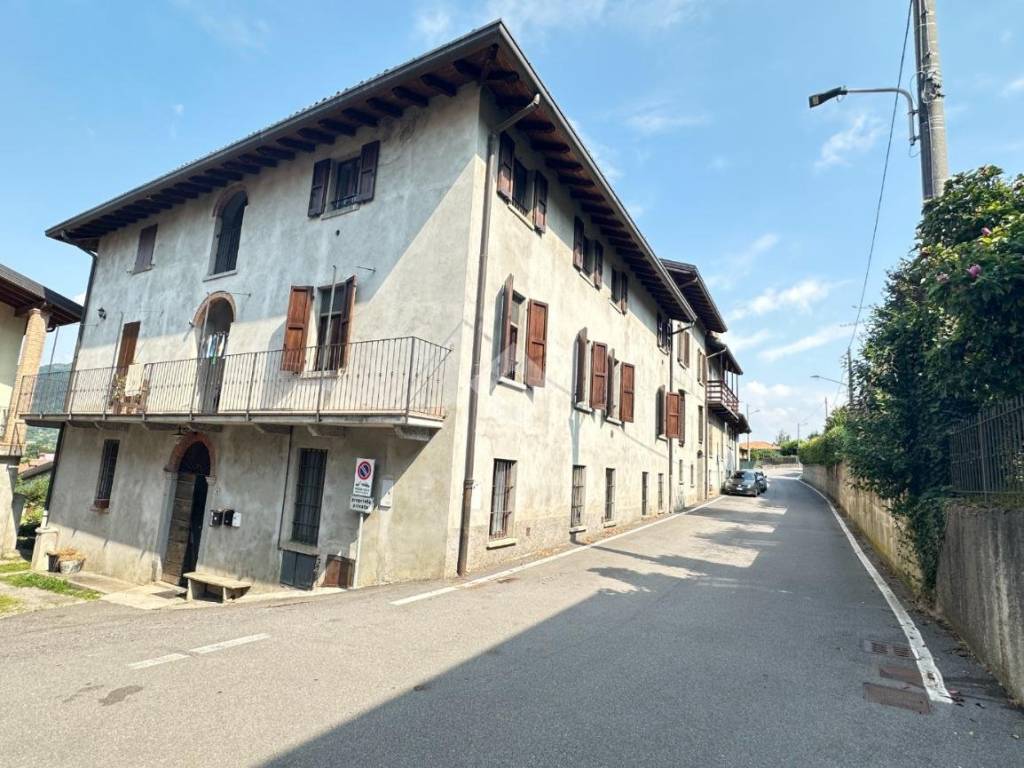 Appartamento a Brivio in Via Fondoripa, 32 - Foto 2