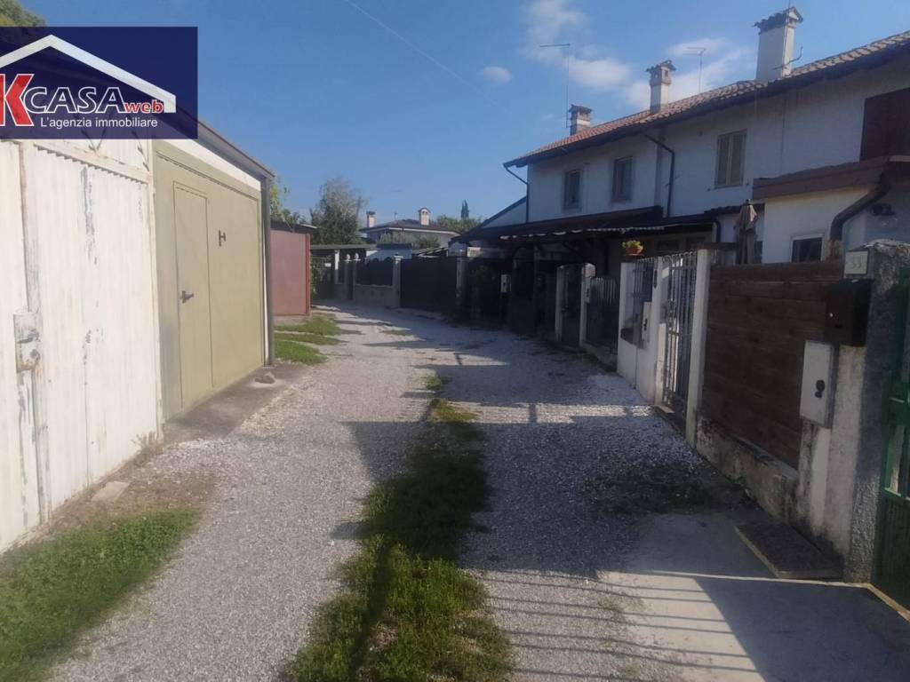 Casa indipendente a Ronchi dei legionari in Via delle Bortolozze - Foto 3