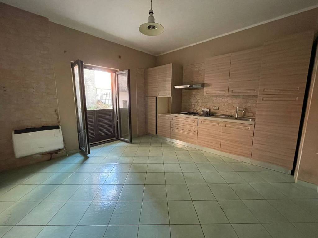 Appartamento a Maddaloni in Via Libertà, 143 - Foto 2