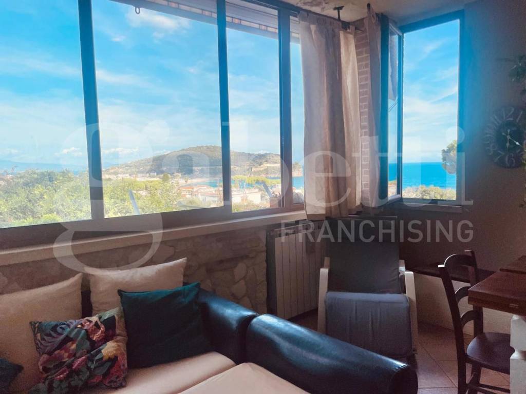 Casa indipendente a Gaeta in Via dei Mandorli - Foto 2
