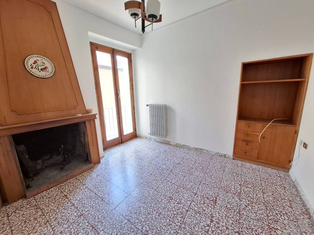 Appartamento a Chiaromonte in Via Roma - Foto 3