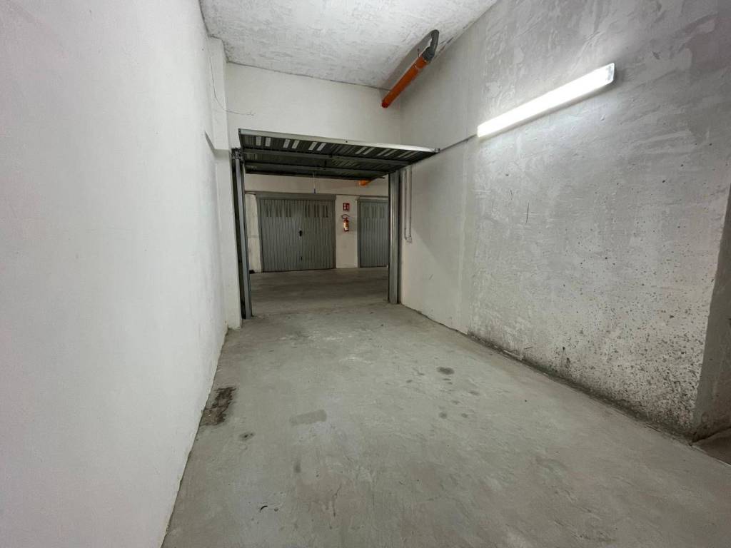 Box / garage a San nicola la strada in Via Trieste - Foto 3
