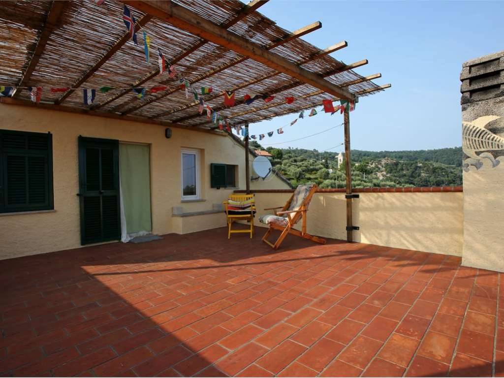 Appartamento a Finale ligure in Contrada Viotti - Foto 2