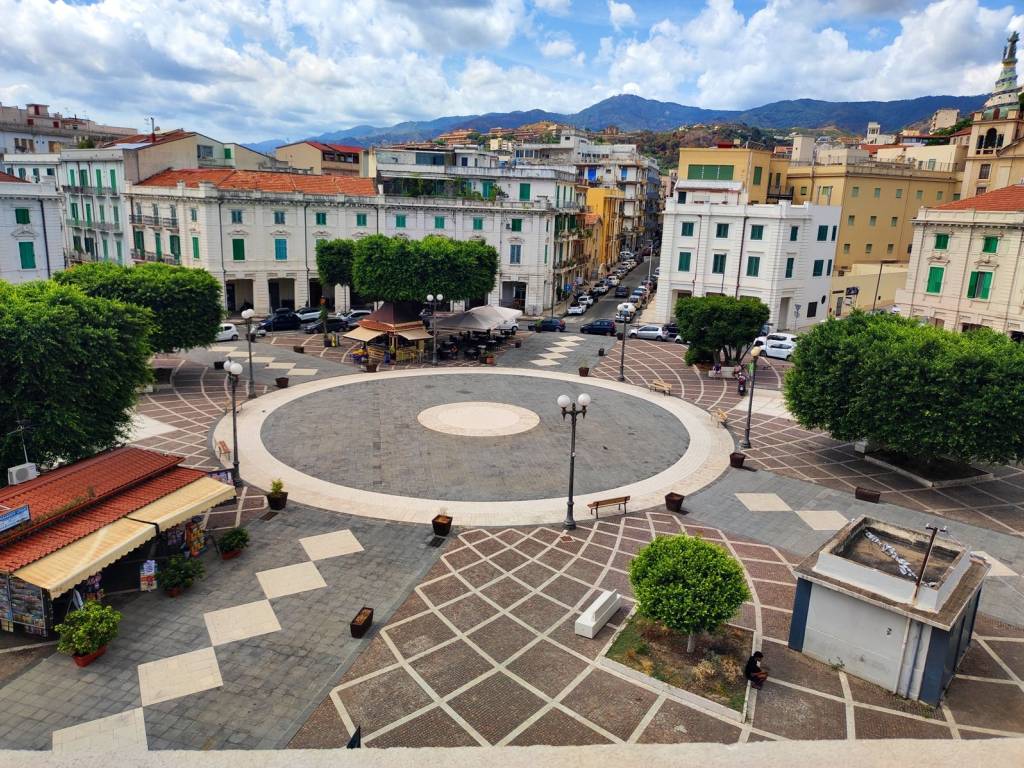 Attico / mansarda a Messina in Piazza Francesco Lo Sardo, 42 - Foto 3