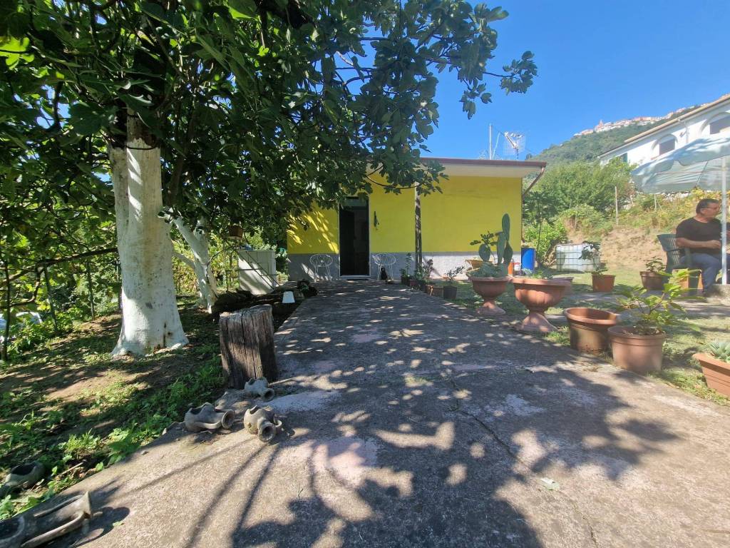 Loft / open space a Follo in Via San Lorenzo - Foto 2
