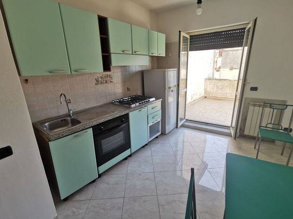 Appartamento a Catanzaro in Via Antonio Marincola Politi - Foto 2