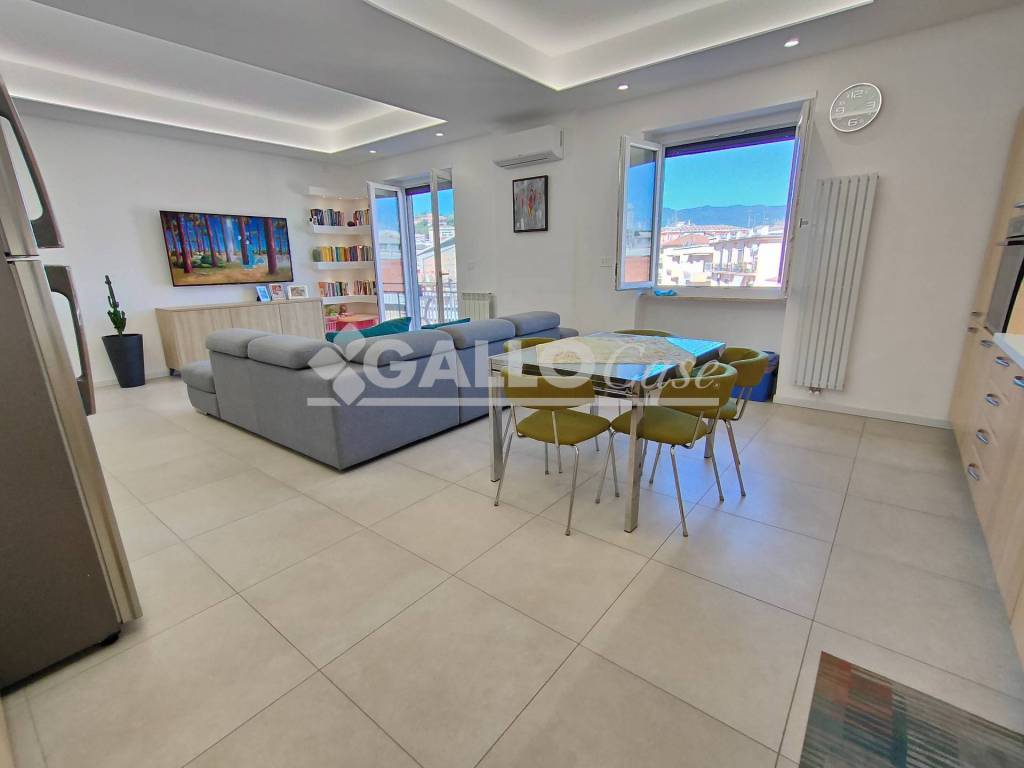 Appartamento a Cosenza in Corso Luigi Fera (già Corso D'Italia) - Foto 2