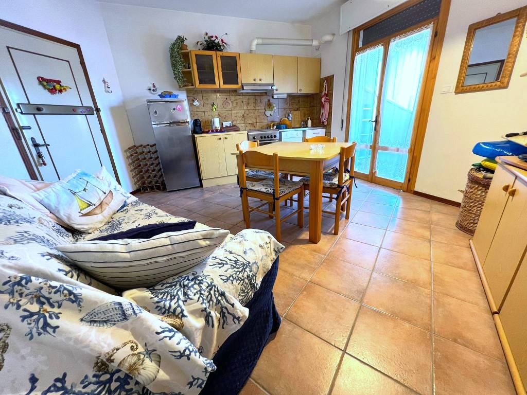 Appartamento a Comacchio in Viale Santo Domingo - Foto 4