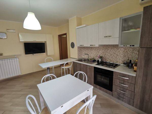 Appartamento a Catanzaro in Via Francesco Scerbo - Foto 2