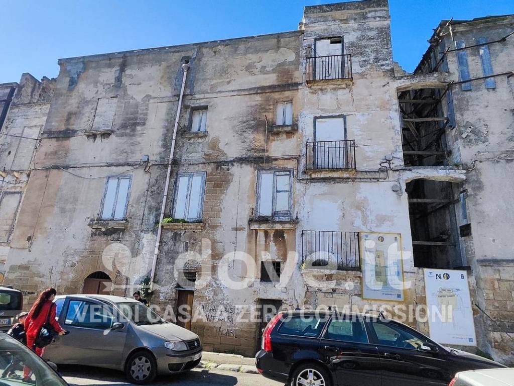 Palazzo / stabile a Taranto in Via di Mezzo - Foto 5