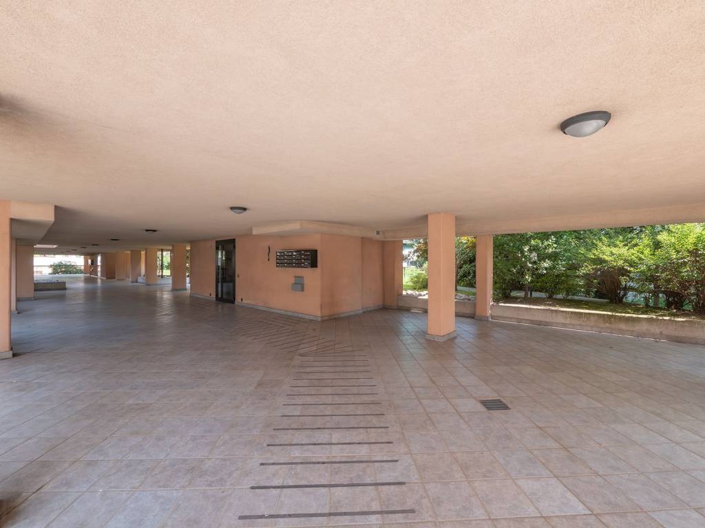 Appartamento a Como in Via Canturina, 49 - Foto 5