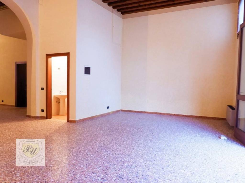 Immobile a Este in via principe umberto 54/b - Foto 2
