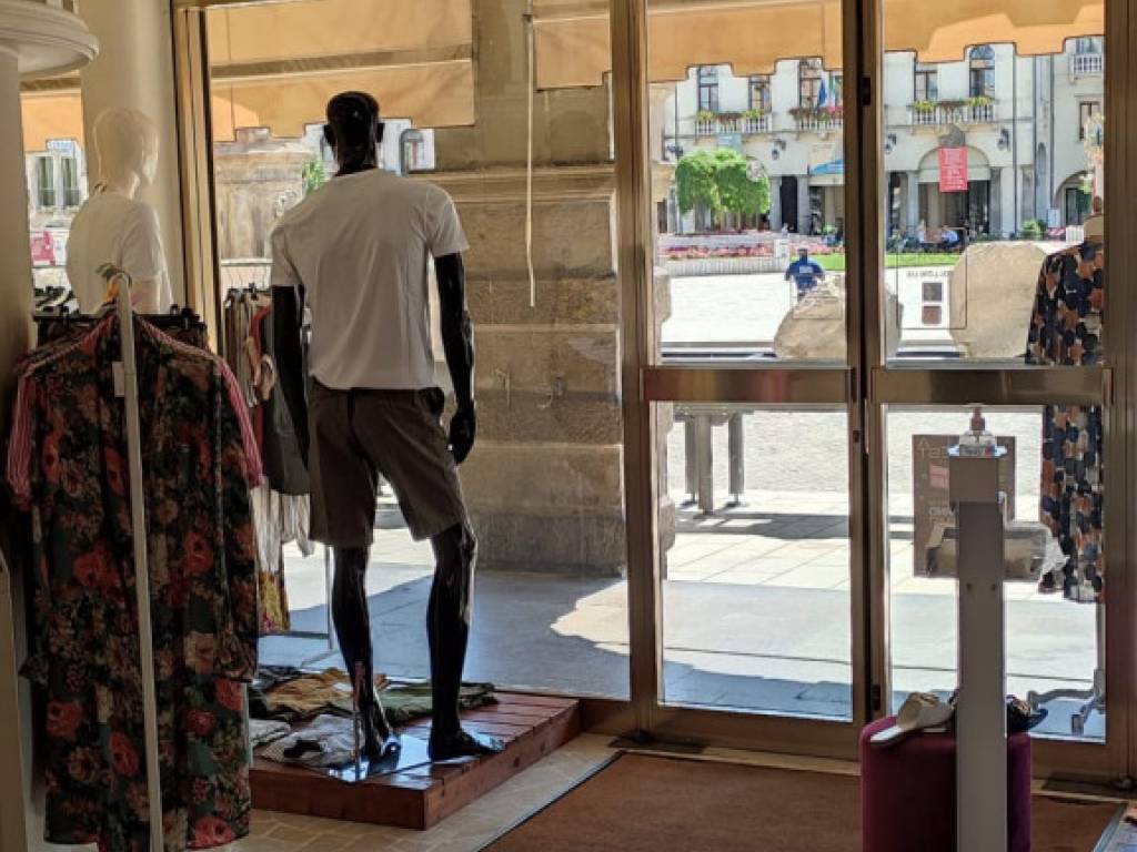 Immobile a Este in Via Principe Umberto, 54/B - Foto 5