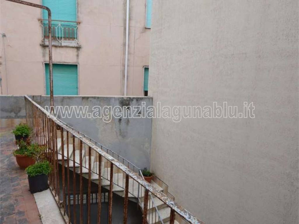 Appartamento a Mazara del vallo in Via Gian Giacomo Adria - Foto 2