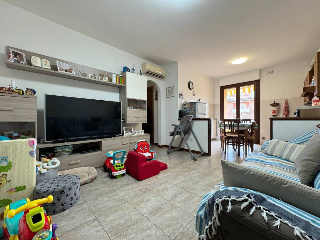 Appartamento a Corciano in Via Luca Benincasa - Foto 5