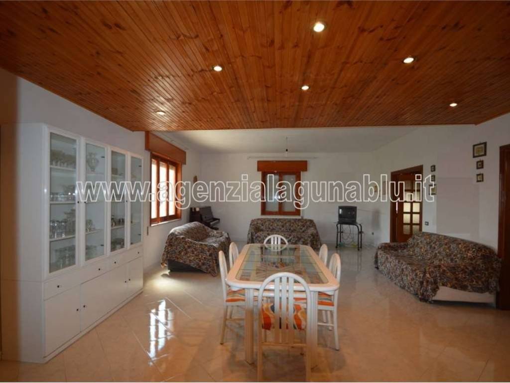 Casa indipendente a Mazara del vallo in Via Salemi - Foto 2